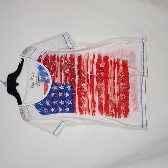 ♥️ONQUE casual  top size M - Picture 1 of 4